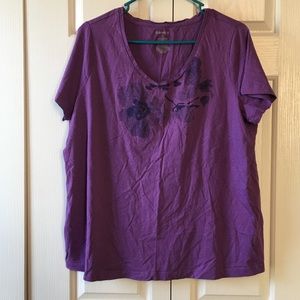 Purple V neck top with flower design. 1X